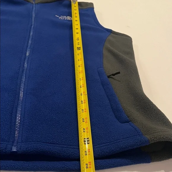 The North Face Blue and Gray Fleece Vest woman’s XL - Picture 4 of 5